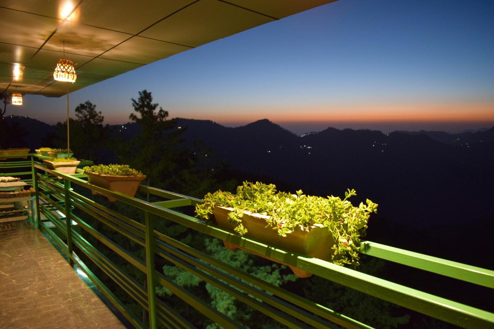 Valley View Resort Mashobra - Best Holiday Home For Vacations Shimla Eksteriør billede