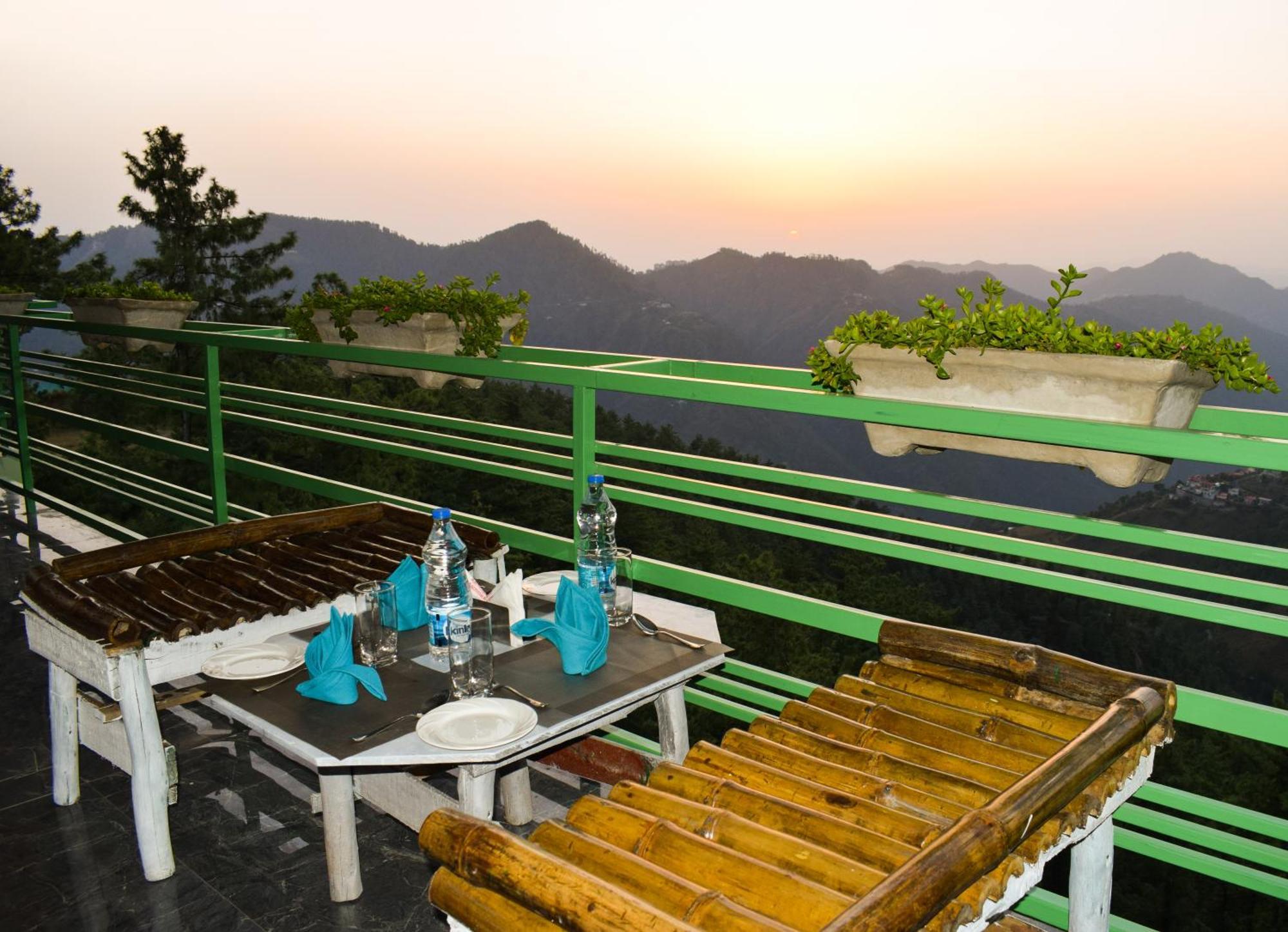 Valley View Resort Mashobra - Best Holiday Home For Vacations Shimla Eksteriør billede