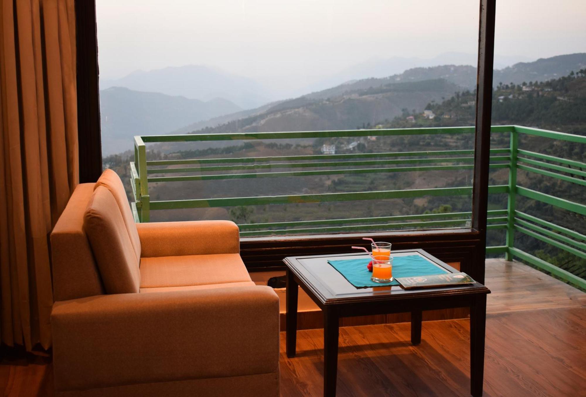 Valley View Resort Mashobra - Best Holiday Home For Vacations Shimla Eksteriør billede